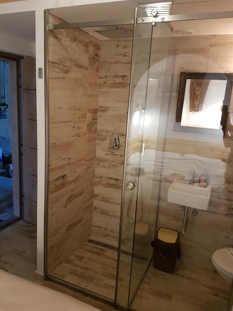 Appartamento Luky13 Braşov Esterno foto